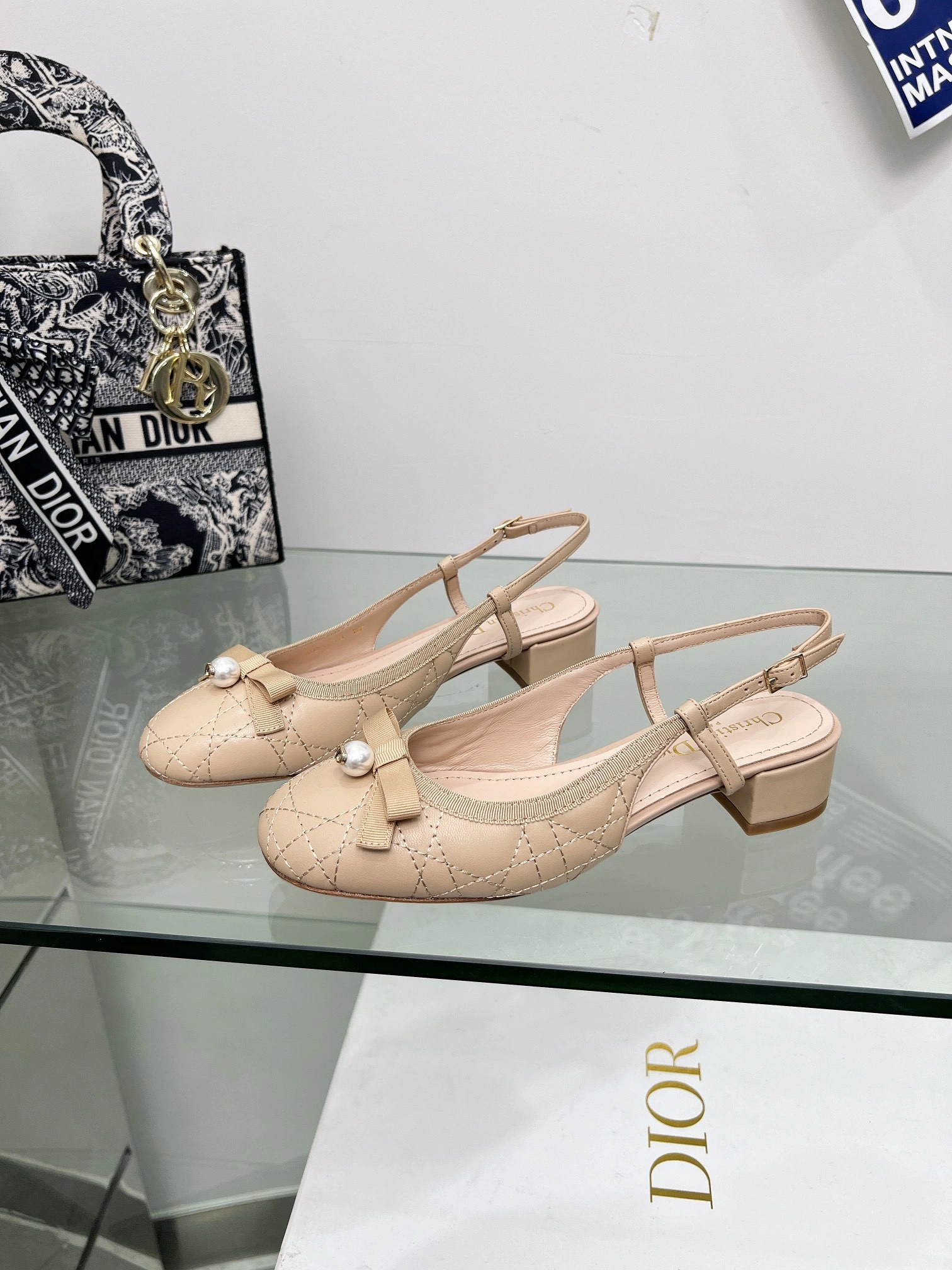 TH-- 4ior KDB968CQC_S21U Dior Ballet Heel height：3.5cm item:ET-X000H2118